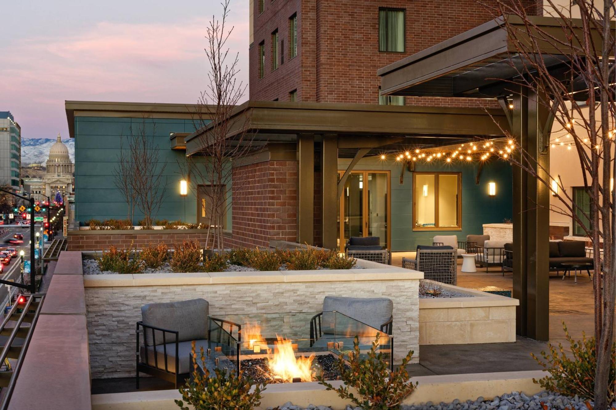 Residence Inn By Marriott Boise Downtown City Center Exteriör bild